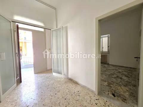 Trilocale via Cristoforo Colombo, 34, Grottaglie — foto 19 di 27