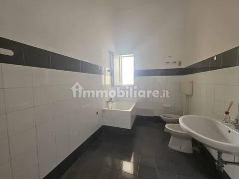 Trilocale via Cristoforo Colombo, 34, Grottaglie — foto 10 di 27