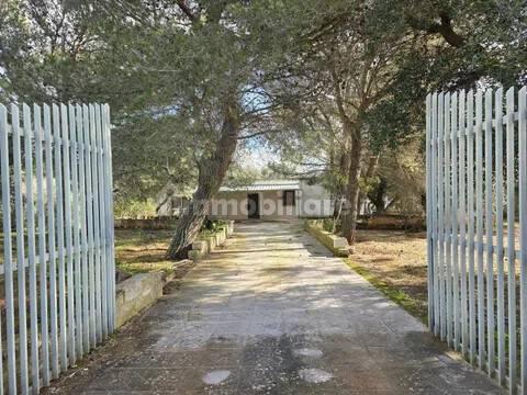 Villa unifamiliare via Spezzatarallo, 25, Martina Franca — foto 2 di 21