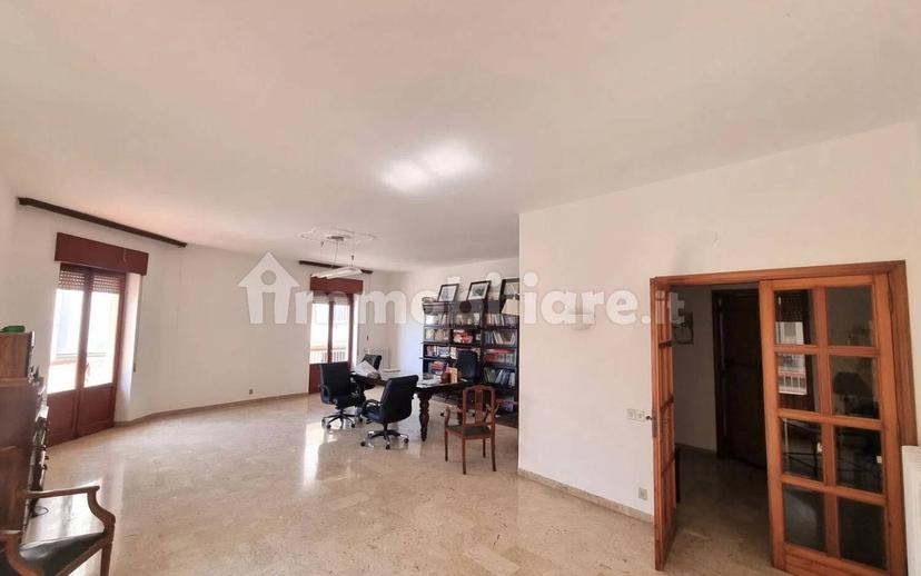 Appartamento via Umberto Giordano, 23, Grottaglie — foto 15 di 17