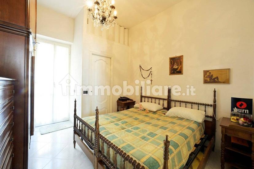 Quadrilocale via Vittorio Veneto 66, Centro, Alassio — foto 2 di 18