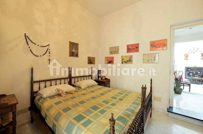 Quadrilocale via Vittorio Veneto 66, Centro, Alassio — foto 11 di 18