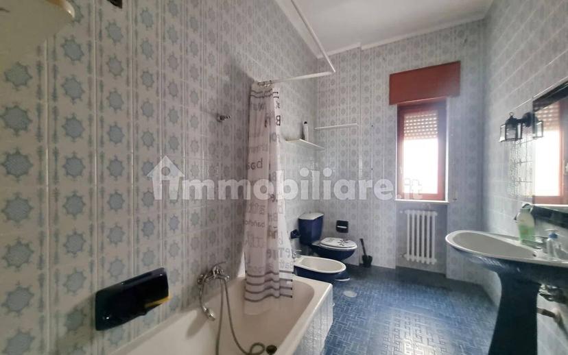Appartamento via Umberto Giordano, 23, Grottaglie — foto 2 di 17