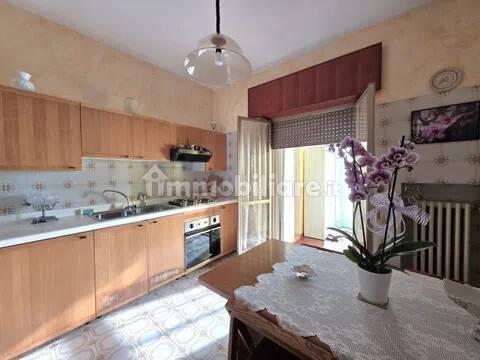 Quadrilocale via Umberto Giordano, 16, Grottaglie — foto 16 di 17