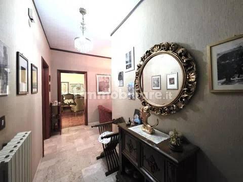 Quadrilocale via Umberto Giordano, 16, Grottaglie — foto 9 di 17