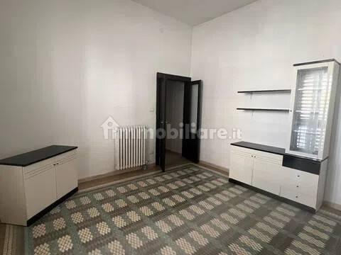 Villa unifamiliare via Enrico Toti, 39, Centro, Mola di Bari — foto 8 di 10