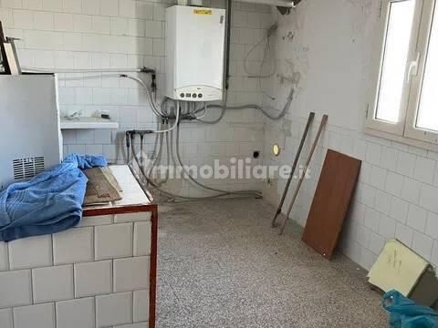 Villa unifamiliare via Enrico Toti, 39, Centro, Mola di Bari — foto 7 di 10