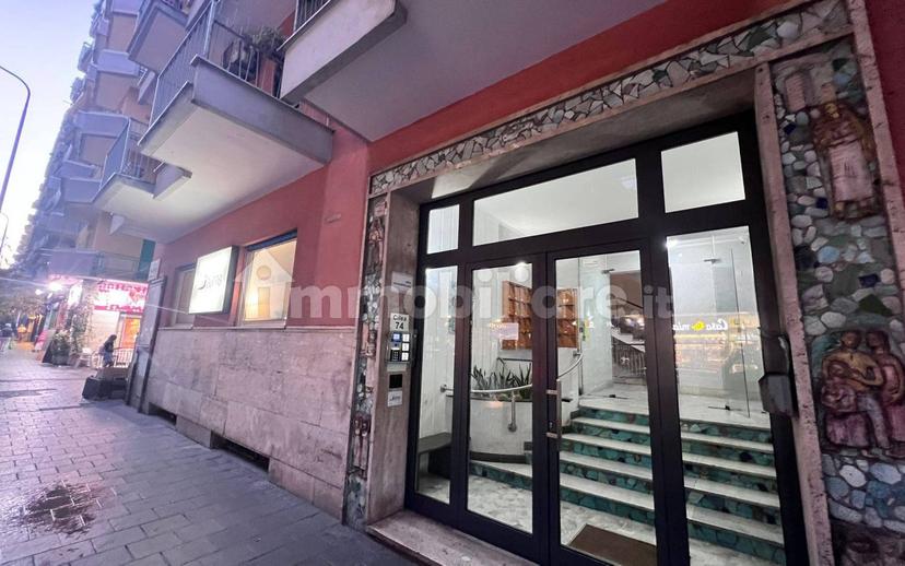 Appartamento via Francesco Cilea 74, Vomero, Napoli