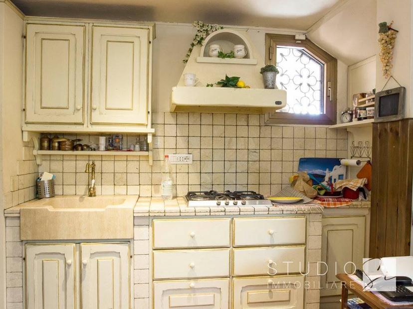 Villa unifamiliare via Romana, Centro, Serravalle Pistoiese — foto 3 di 14