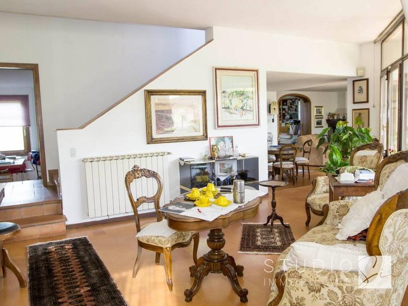 Villa unifamiliare via Romana, Centro, Serravalle Pistoiese — foto 9 di 14