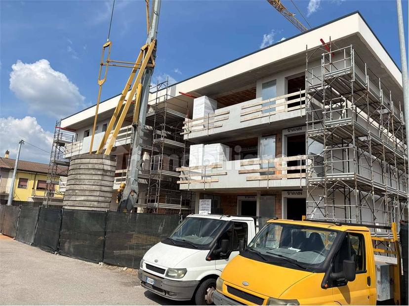 Trilocale via Pompei, 100, Centro, Povegliano Veronese — foto 9 di 24