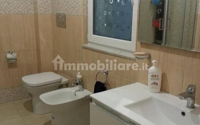 Stanza singola piazza del Popolo, Messina — foto 9 di 12