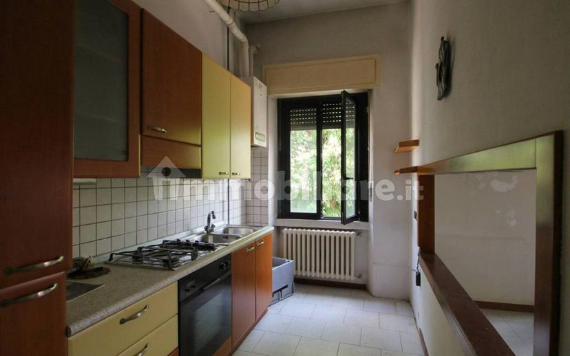 Bilocale via Napoli 18, Varedo — foto 3 di 27