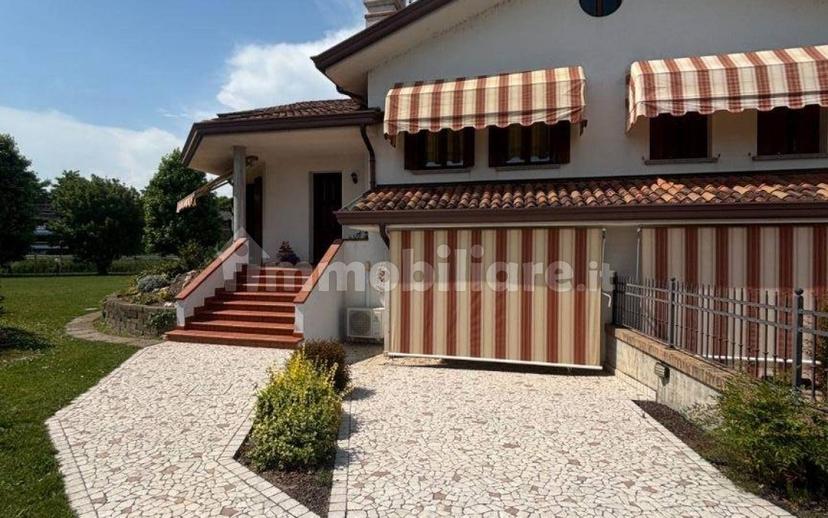 Villa bifamiliare viale Isonzo 1, Centro, Portogruaro — foto 6 di 23