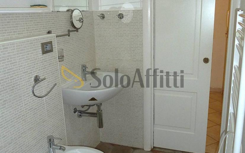 Monolocale via Martiri della Libertà 61, Borgo, Sanremo — foto 4 di 14