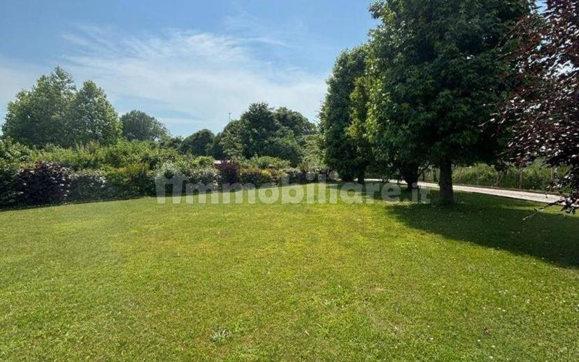 Villa bifamiliare viale Isonzo 1, Centro, Portogruaro — foto 17 di 23