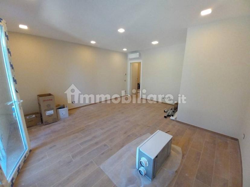 Bilocale nuovo, piano terra, Desenzanino, Desenzano del Garda — foto 6 di 14
