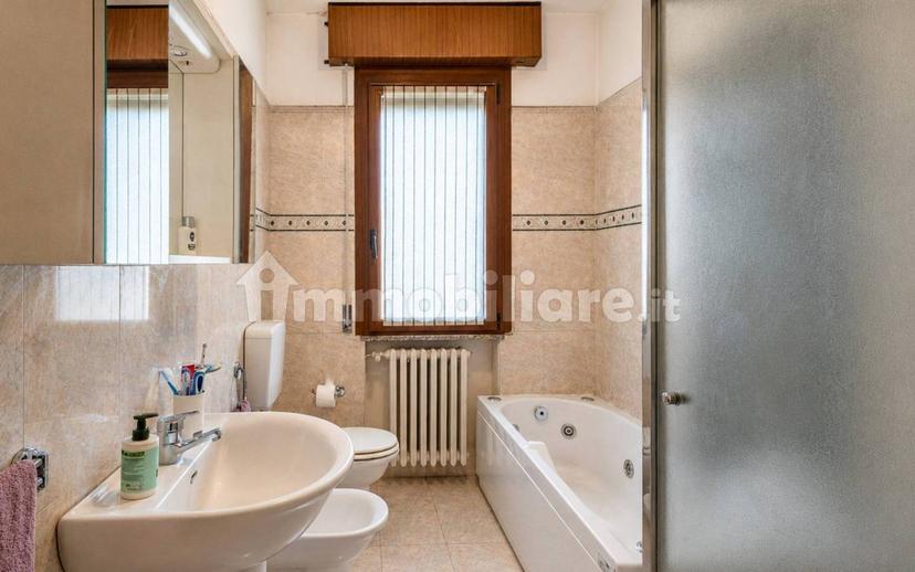 Trilocale via dei Martiri 72, Centro, Rio Saliceto — foto 10 di 16