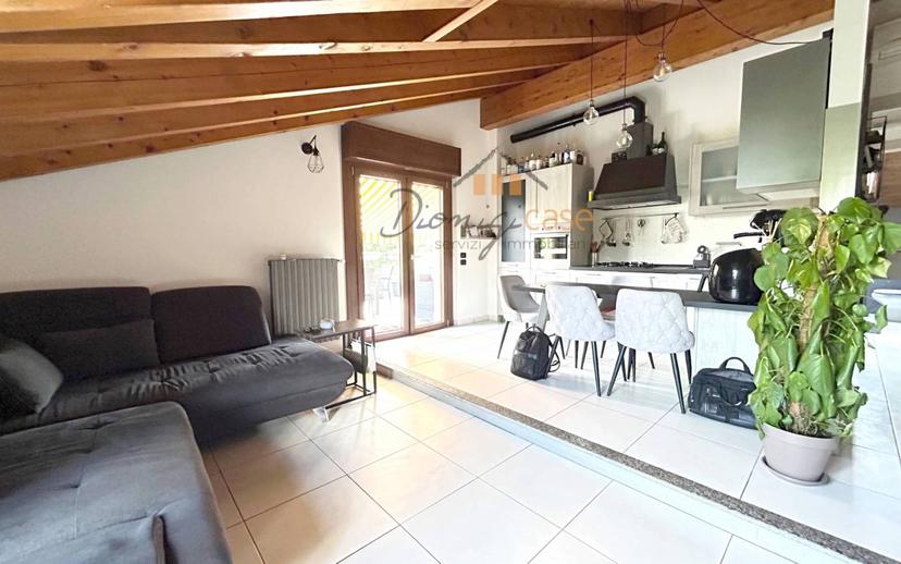 Trilocale via Carreggia 103, Cardano al Campo — foto 12 di 20