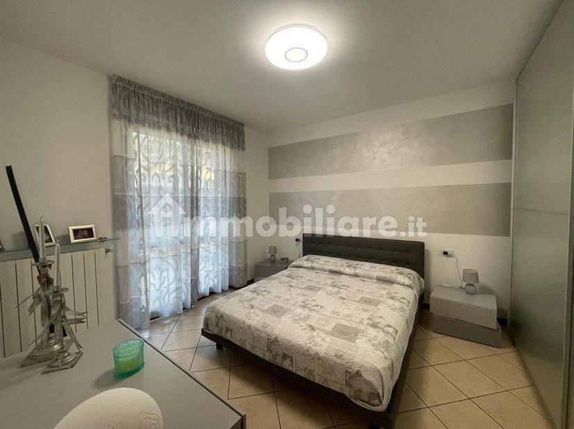 Trilocale via Lorenzo Lotto 21, Cenate Di Sotto, Cenate Sotto
