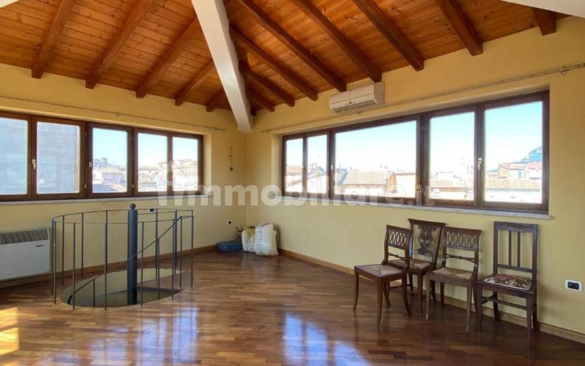 Attico via dell'Ospedale 34, Centro Storico, Terni — foto 12 di 36