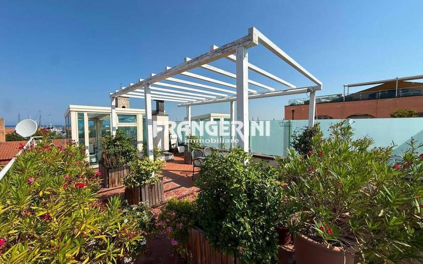 Attico Scali delle Barchette, Quartiere Venezia, Livorno — foto 22 di 45