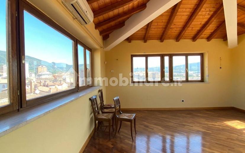 Attico via dell'Ospedale 34, Centro Storico, Terni — foto 25 di 36