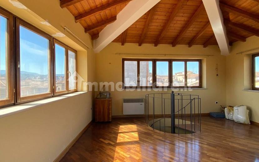 Attico via dell'Ospedale 34, Centro Storico, Terni — foto 28 di 36