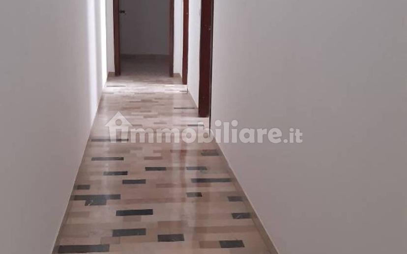 Quadrilocale via Francesco Nullo 58, Centro Storico, Forlì — foto 4 di 12