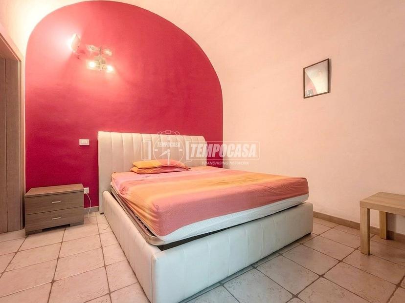 Terratetto unifamiliare via Solferino, Centro, Gioia del Colle — foto 2 di 26