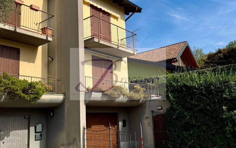 Villa bifamiliare, ottimo stato, 134 m², Arcisate — foto 3 di 25
