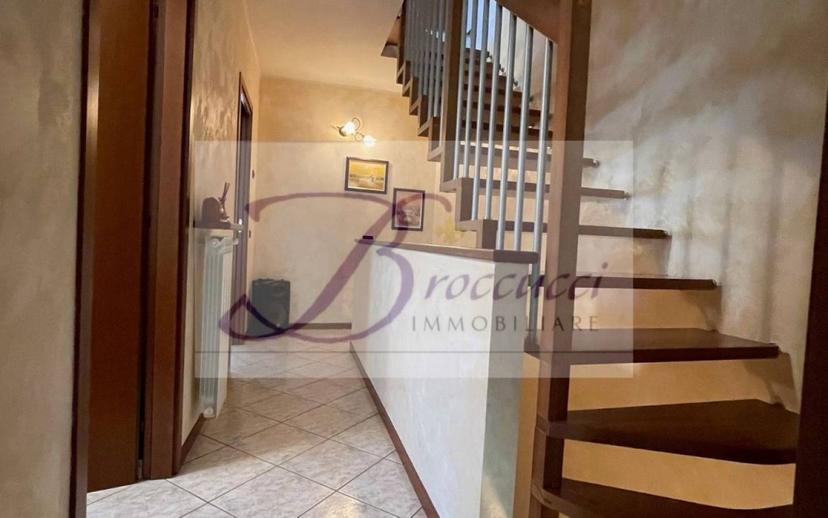 Villa bifamiliare, ottimo stato, 134 m², Arcisate — foto 24 di 25