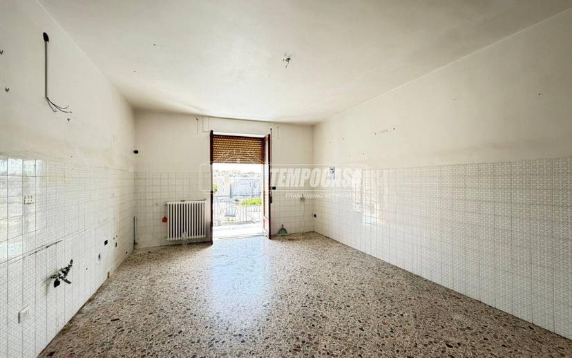Quadrilocale via Conte Carlo Sforza, Centro, Monopoli — foto 8 di 19