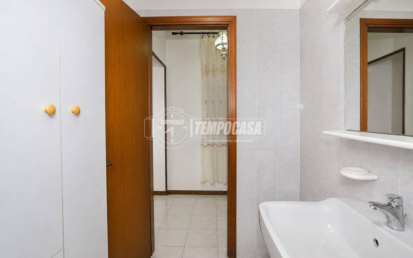 Villa unifamiliare via Gallarati, Centro, Tornaco — foto 18 di 40