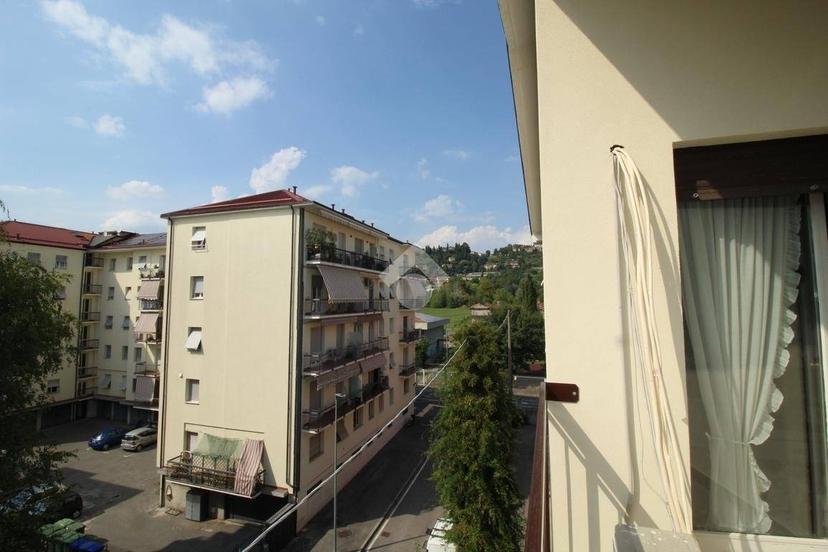 Quadrilocale via bonomini vincenzo 9, Loreto, Bergamo — foto 4 di 37