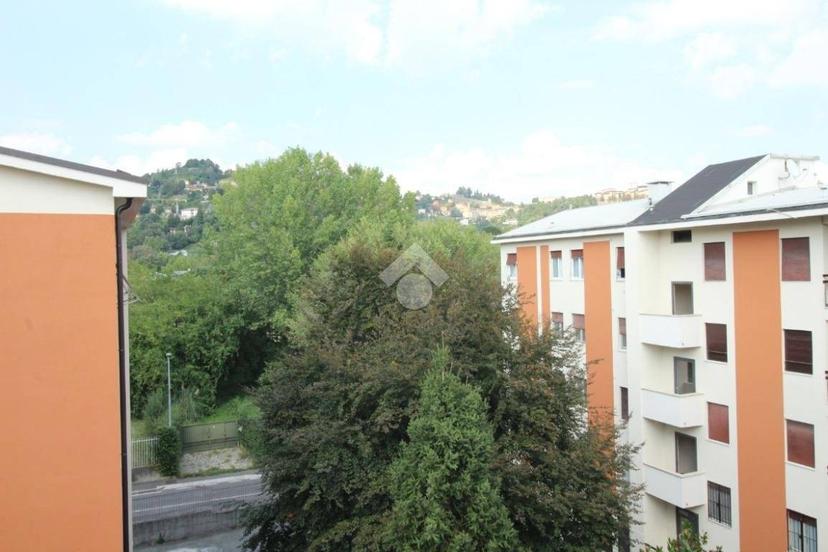 Quadrilocale via bonomini vincenzo 9, Loreto, Bergamo — foto 12 di 37