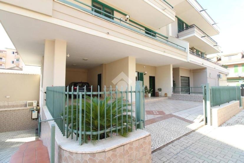 Villa a schiera via Vittorio Veneto 51, Curti — foto 39 di 40