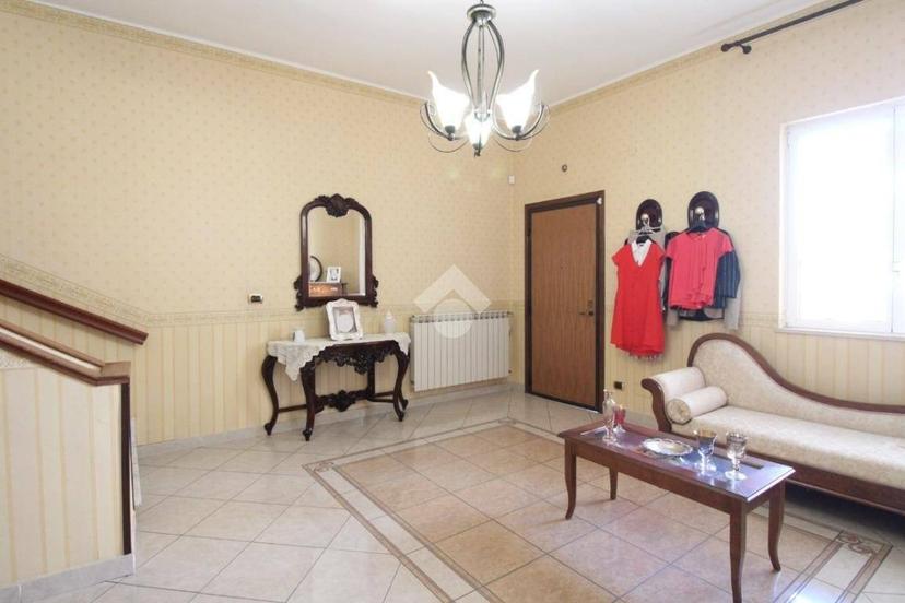 Villa a schiera via Vittorio Veneto 51, Curti — foto 33 di 40