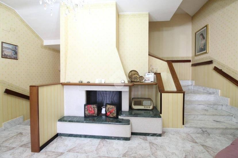 Villa a schiera via Vittorio Veneto 51, Curti — foto 19 di 40