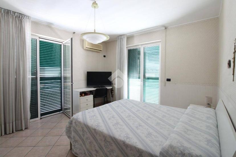 Villa a schiera via Vittorio Veneto 51, Curti — foto 4 di 40