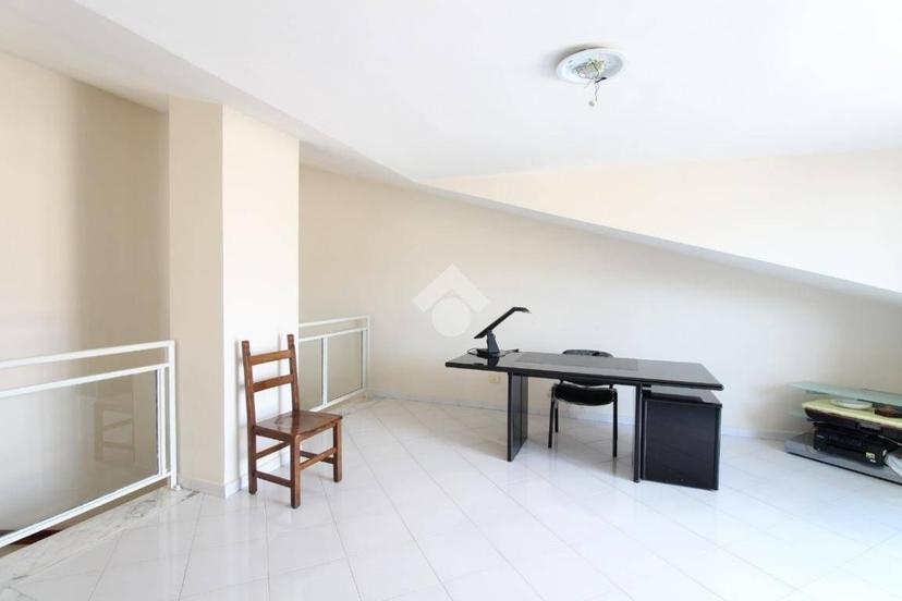 Villa a schiera via Vittorio Veneto 51, Curti — foto 3 di 40