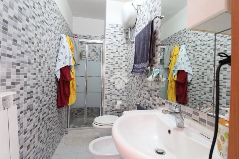 Villa a schiera via Vittorio Veneto 51, Curti — foto 21 di 40