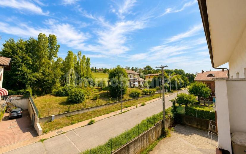 Trilocale Strada Asti 12, Centro, Costigliole d'Asti — foto 12 di 24