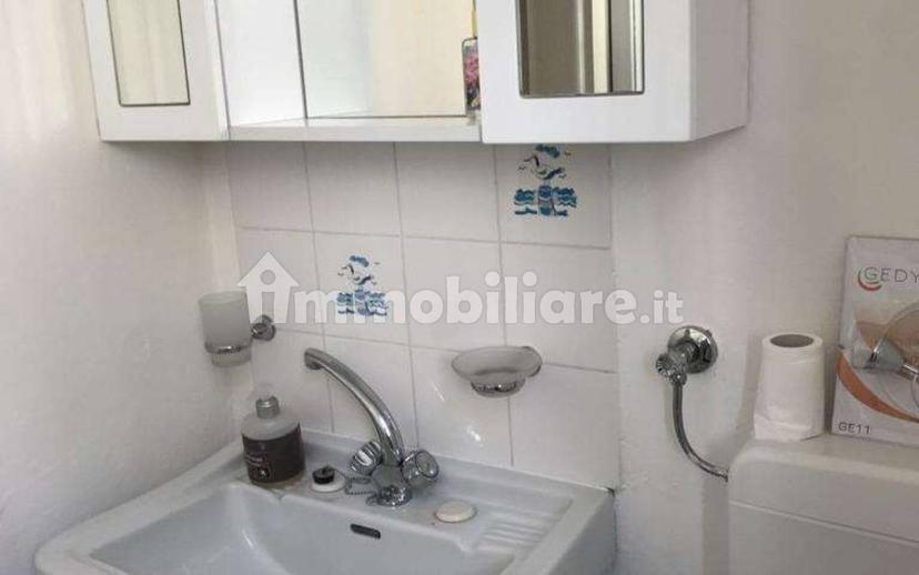 Trilocale via Regina, Centro, Carate Urio — foto 8 di 11