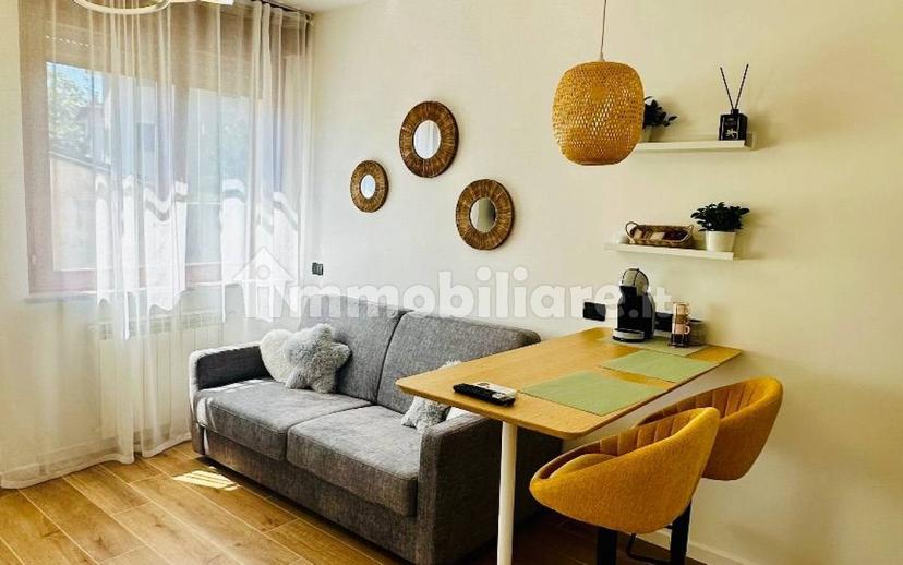 Monolocale via Giovanni Verga 4, Centro, Arona — foto 7 di 9