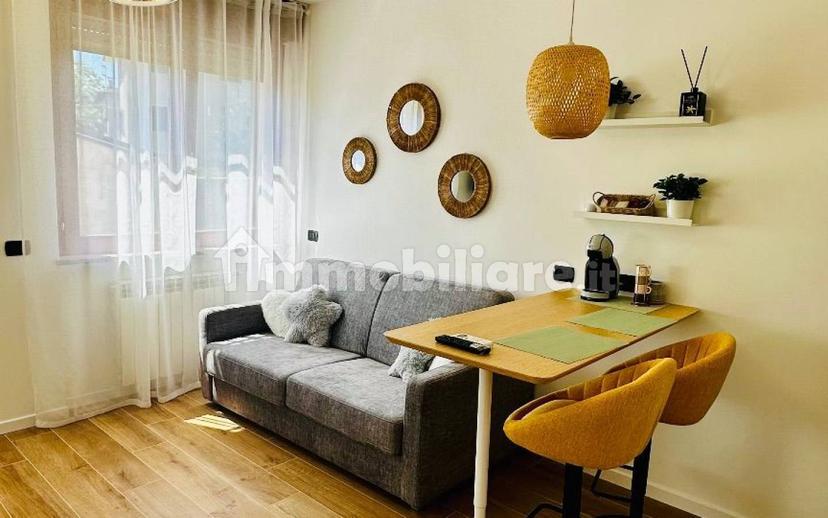 Monolocale via Giovanni Verga 4, Centro, Arona — foto 9 di 9
