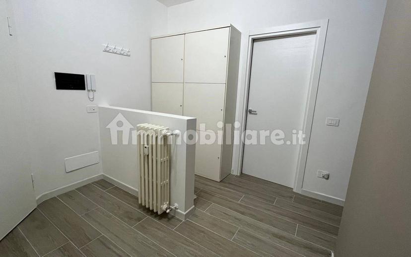 Trilocale via Monte Pasubio 1, Centro, Arona — foto 13 di 14