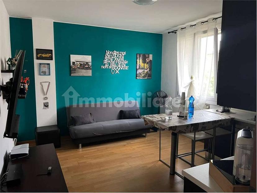 Bilocale buono stato, primo piano, Centro, Castellarano — foto 2 di 9