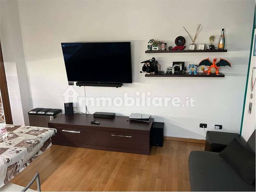 Bilocale buono stato, primo piano, Centro, Castellarano — foto 6 di 9
