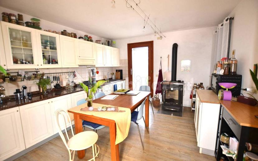 Villa a schiera via Brigata Julia, Centro, Cordenons — foto 9 di 13